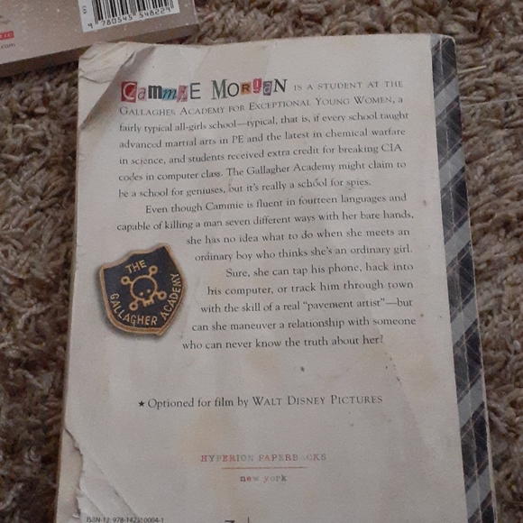 Books - Picture 7 of 7